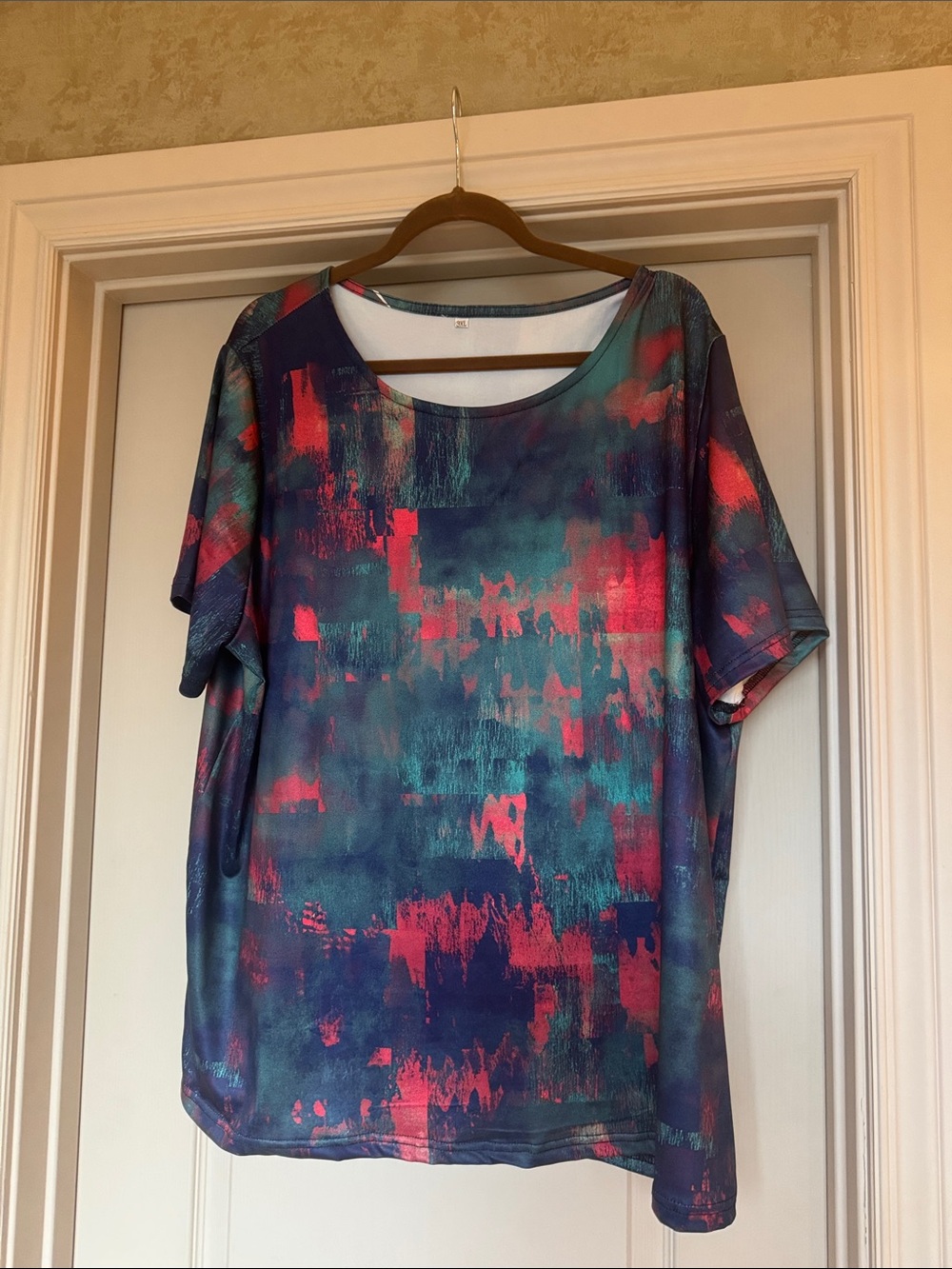Source Unknown Abstract Scoop-Neck Blouse in Teal and Coral